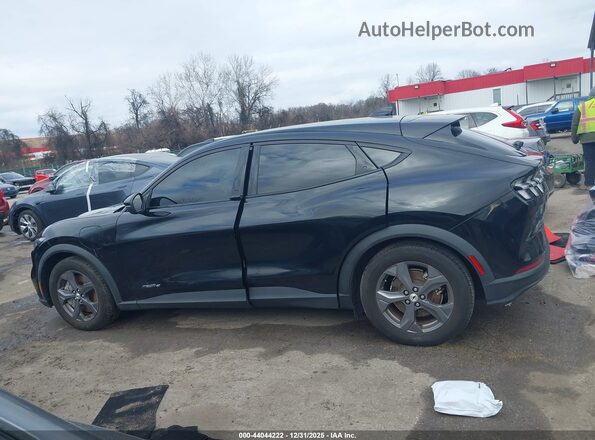 3FMTK1RM3NMA44481 2022 FORD MUSTANG MACH-E Black Widok wnętrza 360 stopni