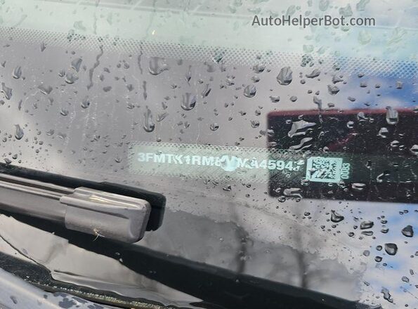 3FMTK1RM8MMA45947 2021 FORD MUSTANG MACH-E  Widok z przodu