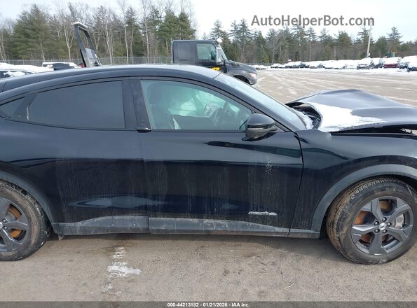 3FMTK1SS7MMA34656 2021 FORD MUSTANG MACH-E Черный Панорамный вид салона 360°