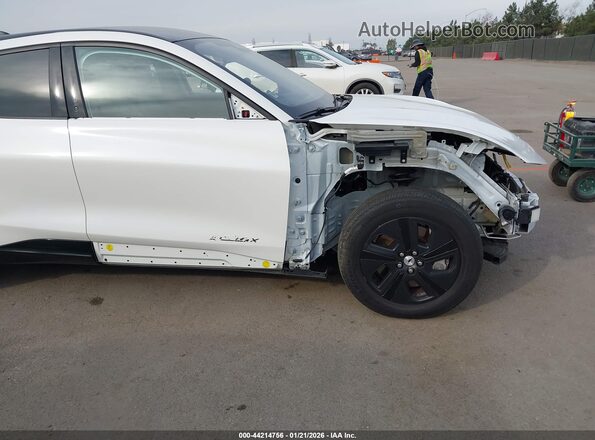 3FMTK2SU8PMA84123 2023 FORD MUSTANG MACH-E Белый 