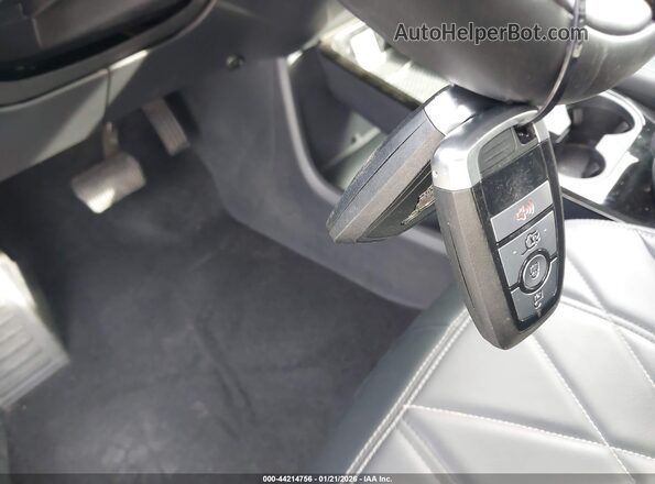 3FMTK2SU8PMA84123 2023 FORD MUSTANG MACH-E Белый Вид панели приборов