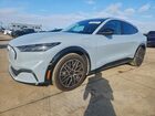 2024 Ford Mustang Mach-e Premium Серебряный vin: 3FMTK3R42RMA01543