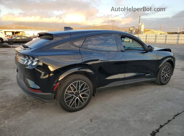 3FMTK3R74SMA38495 2025 FORD MUSTANG MACH-E PREMI Черный Задняя правая четверть