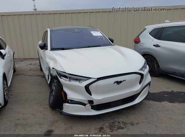 3FMTK3R75NMA26750 2022 FORD MUSTANG MACH-E PREMI Белый Передняя правая четверть