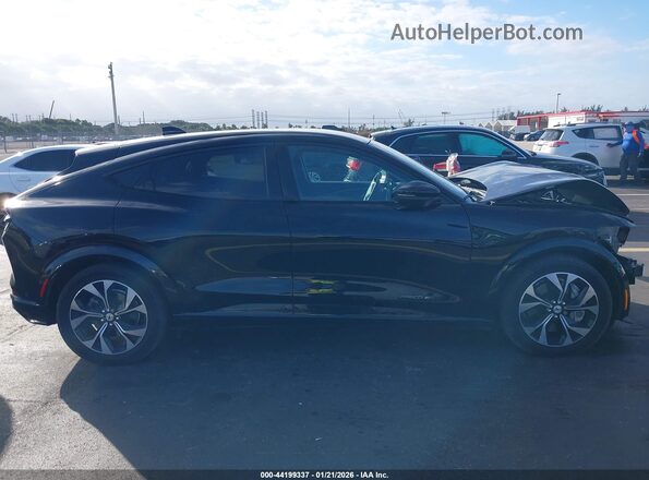 3FMTK3R77PMA89271 2023 FORD MUSTANG MACH-E PREMI Black Widok wnętrza z tyłu