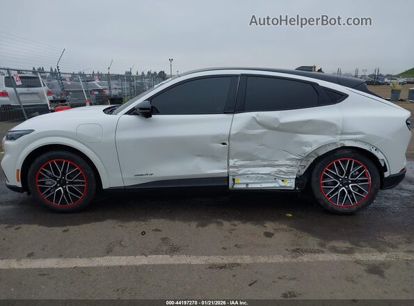 3FMTK3R79SMA13477 2025 FORD MUSTANG MACH-E PREMI Белый 