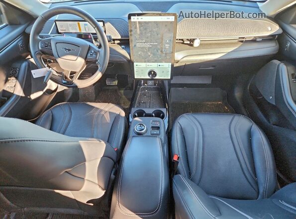 3FMTK3SS1NMA25352 2022 FORD MUSTANG MACH-E PREMI Серый Вид панели приборов