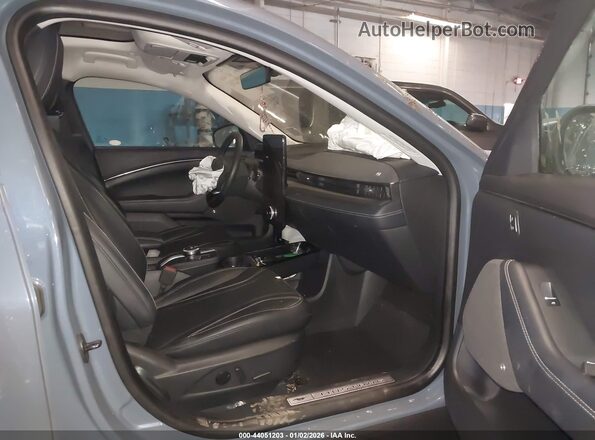 3FMTK3SS2PMA35780 2023 FORD MUSTANG MACH-E PREMI Gray წინა სალონის ხედი