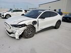 2024 Ford Mustang Mach-e Premium White vin: 3FMTK3SU0RMA38780