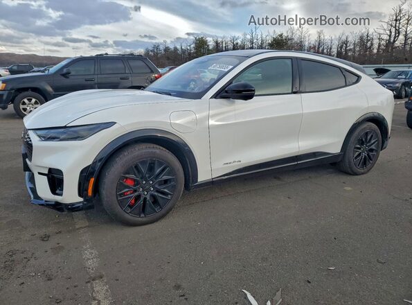 3FMTK3SU7SMA45179 2025 FORD MUSTANG MACH-E PREMI Белый Передняя левая четверть