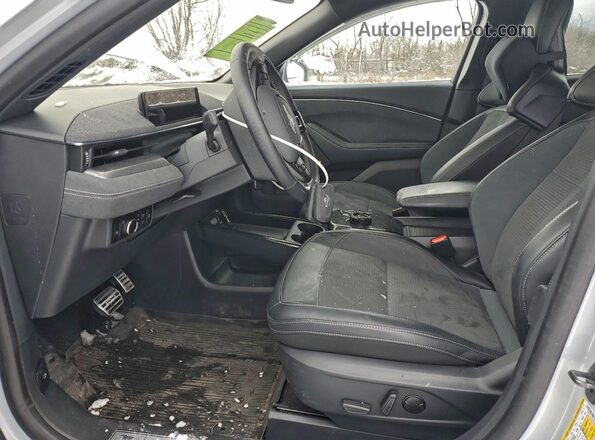 3FMTK4SXXPMA24642 2023 FORD MUSTANG Серый Вид салона спереди