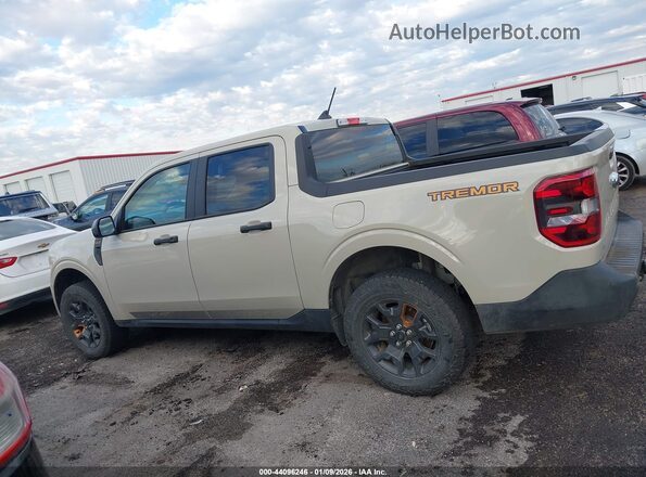 3FTTW8C9XRRB40249 2024 FORD MAVERICK Cream Widok wnętrza 360 stopni