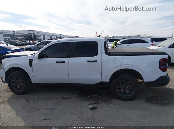 3FTTW8G90PRA52821 2023 FORD MAVERICK White Widok wnętrza 360 stopni