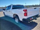 2022 Chevrolet Silverado 1500 4wd  Short Bed Wt vin: 3GCPDAEK5NG552048