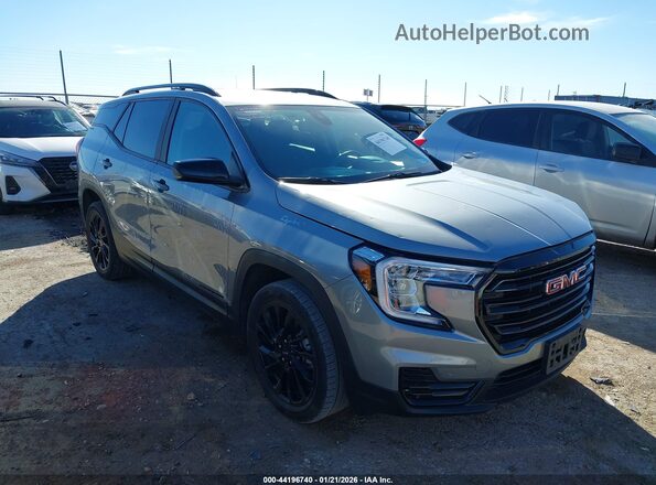 3GKALMEG7PL272975 2023 GMC TERRAIN Серый Передняя правая четверть