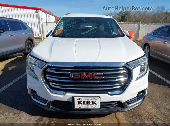 3GKALPEG1PL118697 2023 GMC TERRAIN Белый Вид щитка приборов