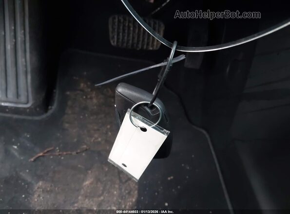 3GKALUEG0TL256532 2026 GMC TERRAIN Белый Вид панели приборов