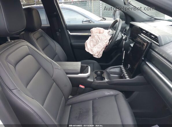 3GKALUEG0TL256532 2026 GMC TERRAIN Белый Вид салона спереди