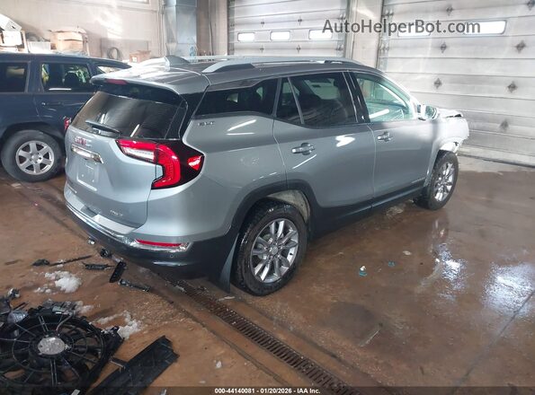 3GKALVEGXRL176394 2024 GMC TERRAIN Silver Задня права чверть