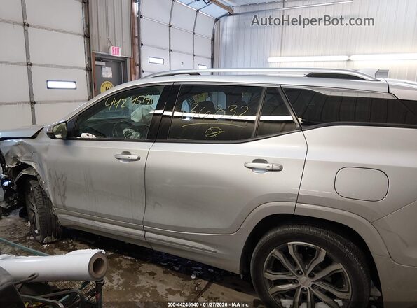 3GKALXEX4KL136832 2019 GMC TERRAIN Серебряный Панорамный вид салона 360°