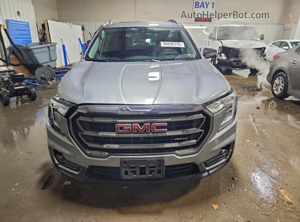 3GKALYEG1RL286462 2024 GMC TERRAIN Серебряный Вид спереди