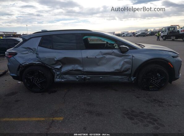 3GN7DPRR8RS238320 2024 CHEVROLET EQUINOX Silver Widok wnętrza z tyłu