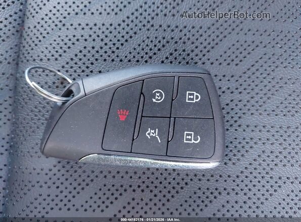 3GNAXHEG1SL105065 2025 CHEVROLET EQUINOX Красный Вид панели приборов