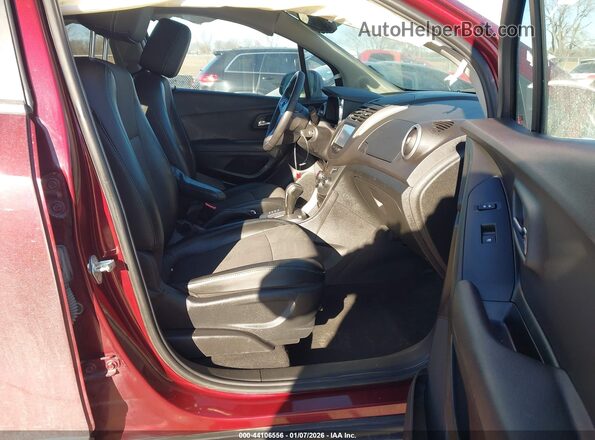 3GNCJLSB0GL266259 2016 CHEVROLET TRAX Красный Вид салона спереди
