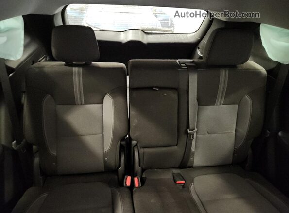 3GNKBCR43PS106253 2023 CHEVROLET BLAZER Белый Вид задних сидений