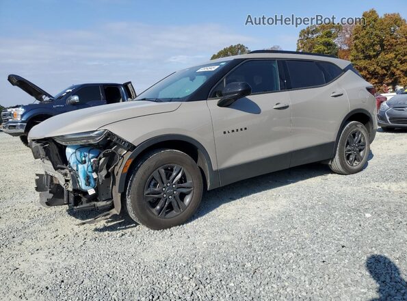 3GNKBCRS3MS528839 2021 CHEVROLET BLAZER Gray Przód lewy