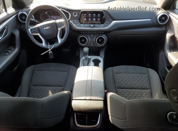 3GNKBCRS3MS528839 2021 CHEVROLET BLAZER Gray Widok deski rozdzielczej