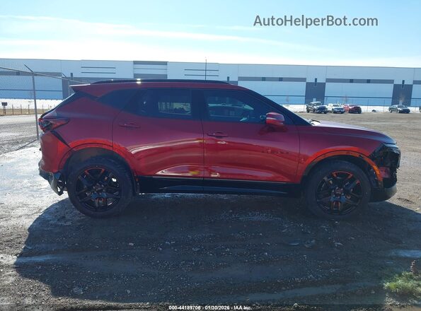 3GNKBERS0SS112238 2025 CHEVROLET BLAZER Красный Вид задней части салона