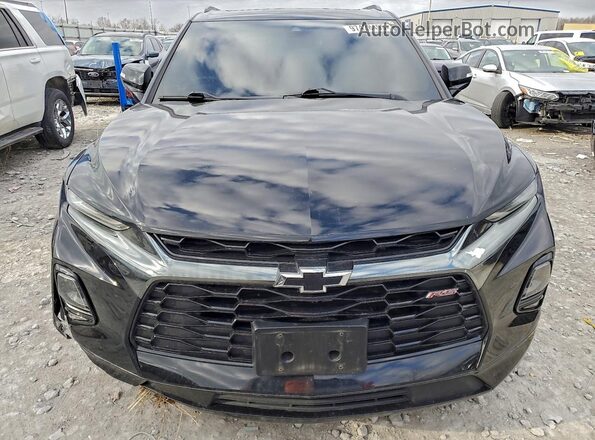 3GNKBERS2MS564470 2021 CHEVROLET BLAZER Черный Вид спереди