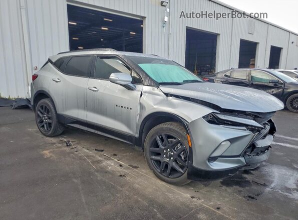 3GNKBERS2SS114279 2025 CHEVROLET BLAZER Серый Передняя правая четверть
