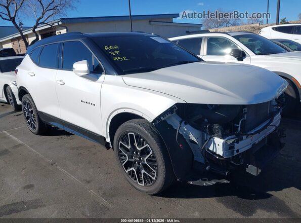 3GNKBERS5PS108774 2023 CHEVROLET BLAZER Белый Передняя правая четверть