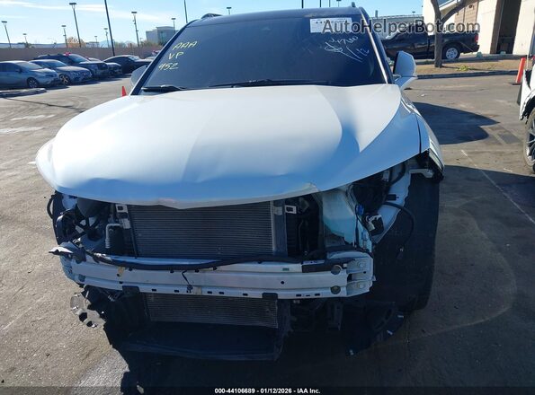 3GNKBERS5PS108774 2023 CHEVROLET BLAZER Белый Вид задней части салона