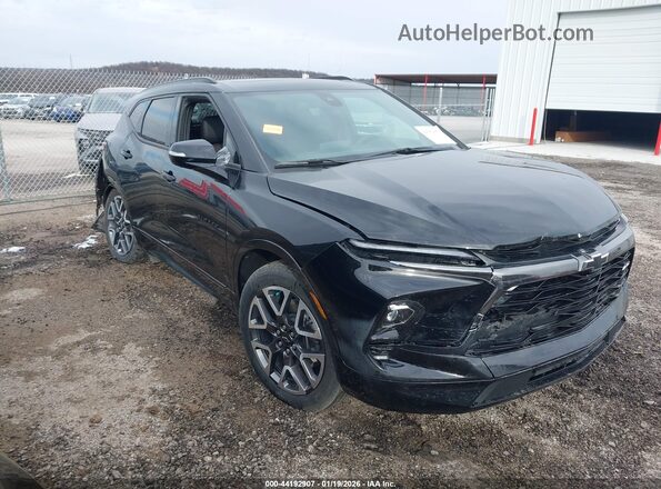 3GNKBERSXSS144873 2025 CHEVROLET BLAZER Черный Передняя правая четверть