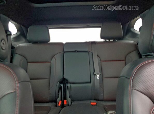 3GNKBKRS1PS213908 2023 CHEVROLET BLAZER Серебряный Вид задних сидений