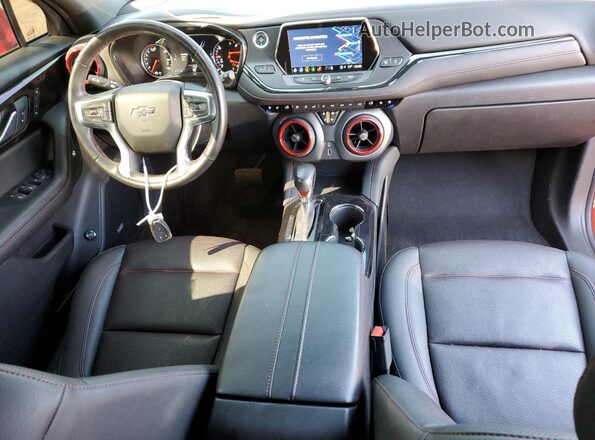 3GNKBKRSXMS531182 2021 CHEVROLET BLAZER Red Dashboard view