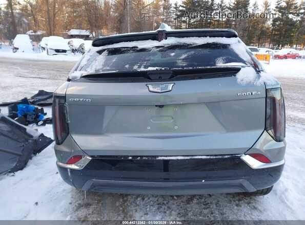 3GYK3BMR2SS249653 2025 CADILLAC OPTIQ Silver 