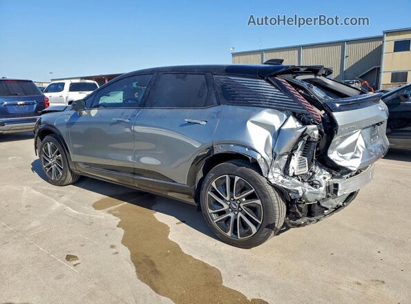 3GYK3EMR6SS198417 2025 CADILLAC OPTIQ Серебряный Задняя левая четверть
