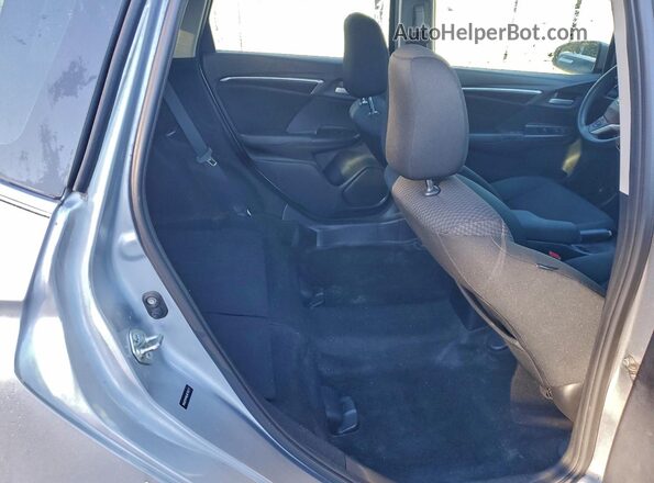 3HGGK5H48LM730271 2020 HONDA FIT Silver Widok tylnych siedzeń