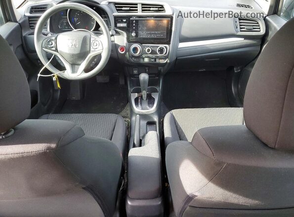 3HGGK5H87JM729578 2018 HONDA FIT Серый Вид панели приборов