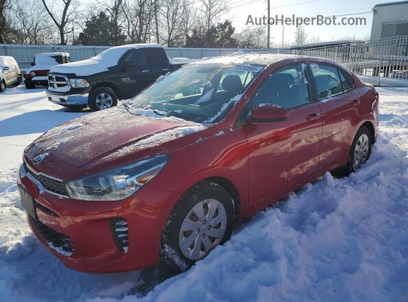 3KPA24AB5JE062668 2018 KIA RIO Красный Передняя левая четверть