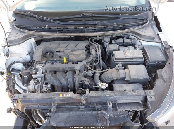 3KPA24AD0PE567799 2023 KIA RIO Белый Вид сзади
