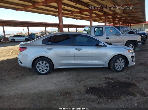 3KPA24AD2PE615805 2023 KIA RIO Серебряный Панорамный вид салона 360°