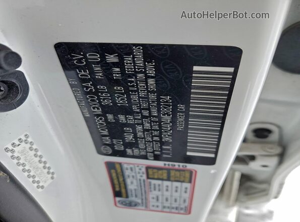 3KPA24AD4ME382134 2021 KIA RIO Белый Вид подкапотного пространства