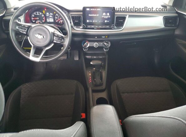 3KPA24AD5ME379677 2021 KIA RIO Серый Вид панели приборов