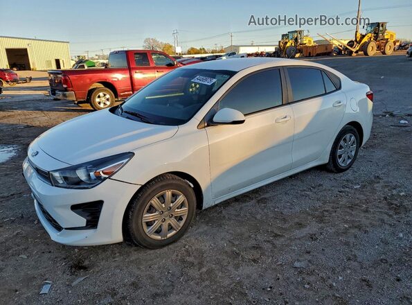 3KPA24AD5ME422818 2021 KIA RIO Белый Передняя левая четверть