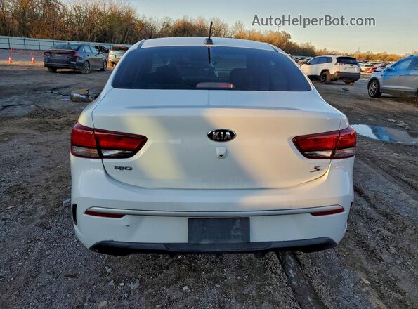 3KPA24AD5ME422818 2021 KIA RIO Белый Вид сзади